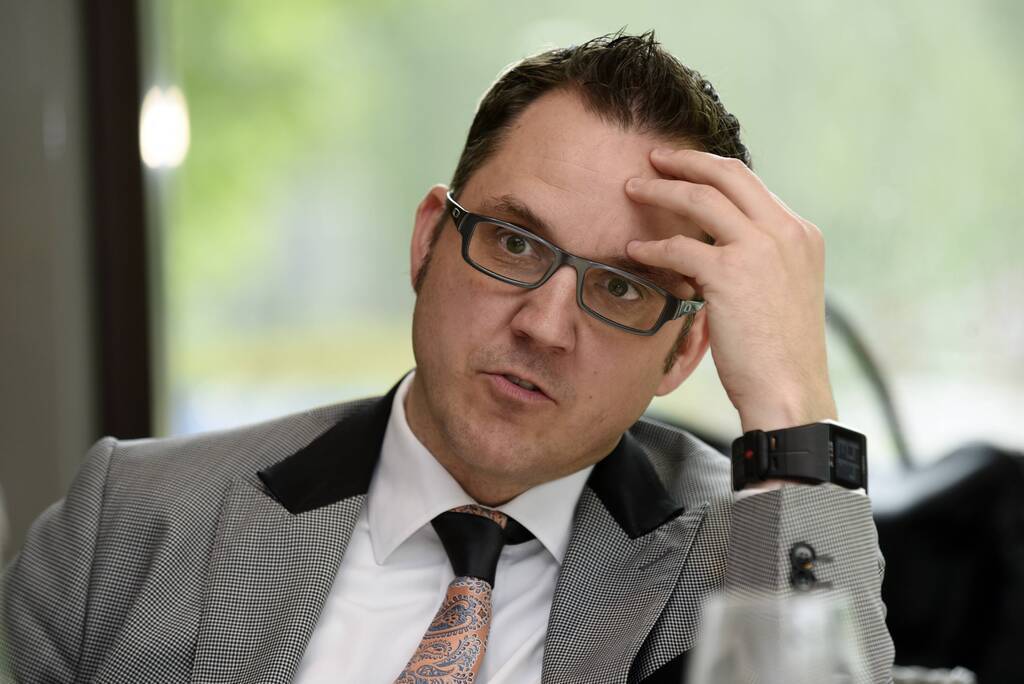 Insolvenzverwalter Reiter: "Die Dritte Liga Ist Eine Wirtschaftliche ...