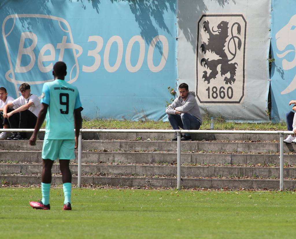 Lex Schaut Zu: U17 Verliert 0:5 Gegen Den VfB Stuttgart