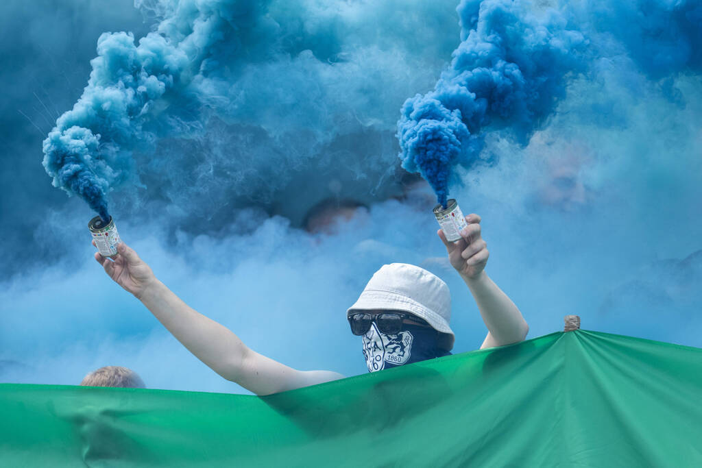 1860 muss 2.100 Euro für Pyro-Chaoten bezahlen